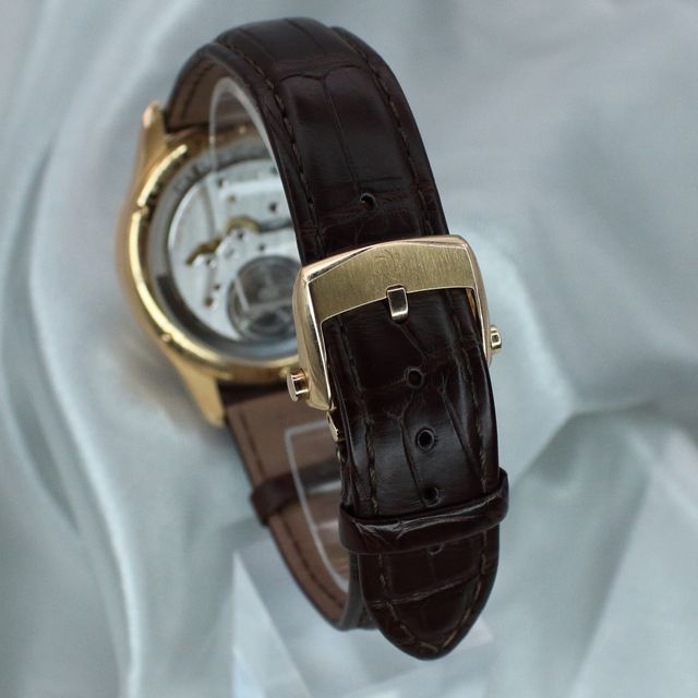 Carl F. Bucherer Heritage 00.10802.03.13.01 Image 3